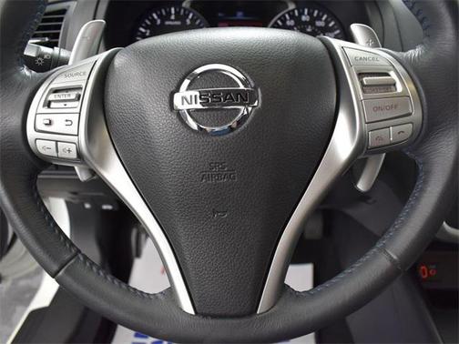 2017 Nissan Altima 2.5 SR