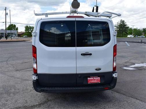 2018 Ford Transit-250 Base