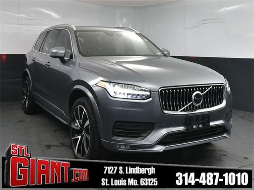 2020 Volvo XC90 T6 Momentum
