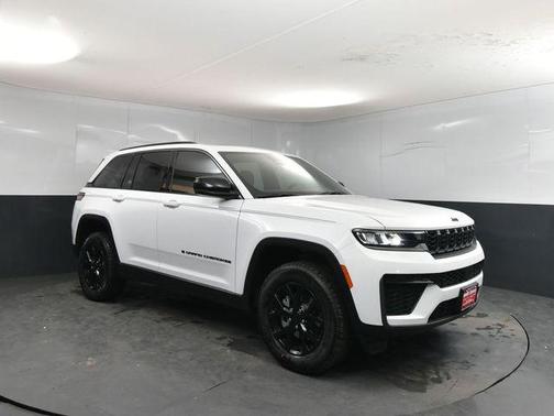 2026 Jeep Grand Cherokee Altitude