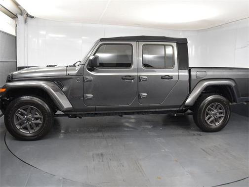 2024 Jeep Gladiator Sport S