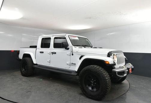 2022 Jeep Gladiator Overland