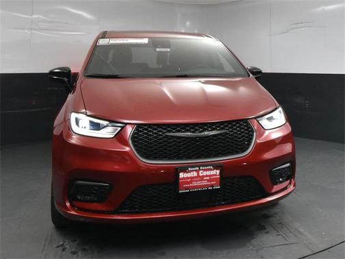 2026 Chrysler Pacifica L