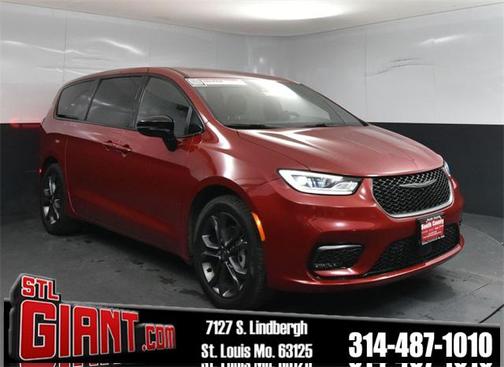 2026 Chrysler Pacifica L