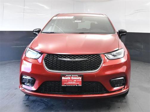 2026 Chrysler Pacifica L