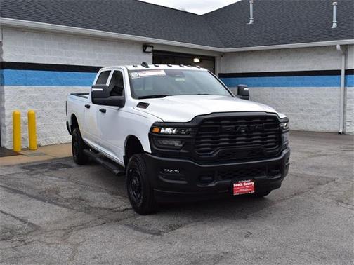 2025 RAM 2500 Tradesman Crew Cab 4x4 6'4' Box