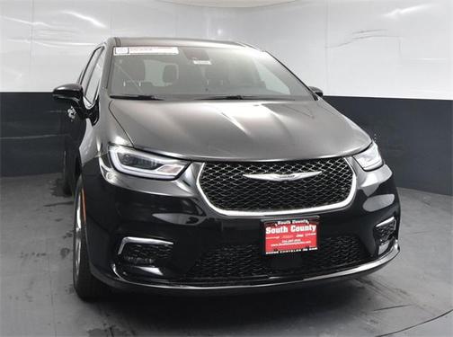 2026 Chrysler Pacifica L