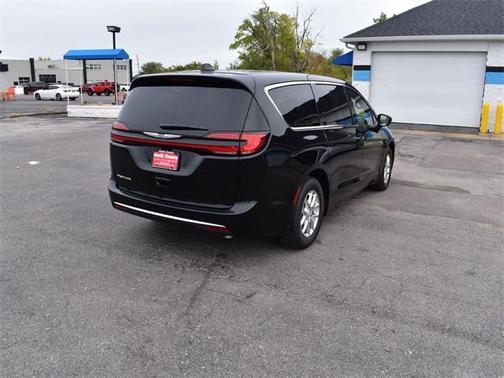 2026 Chrysler Pacifica L