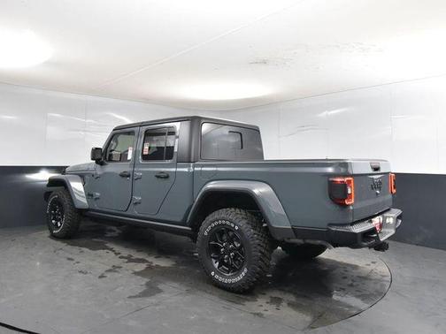 2026 Jeep Gladiator Willys 4x4
