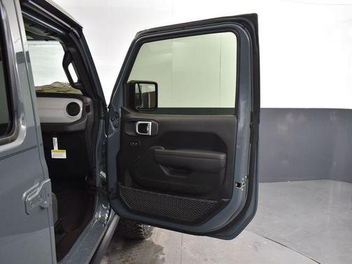 2026 Jeep Gladiator Willys 4x4