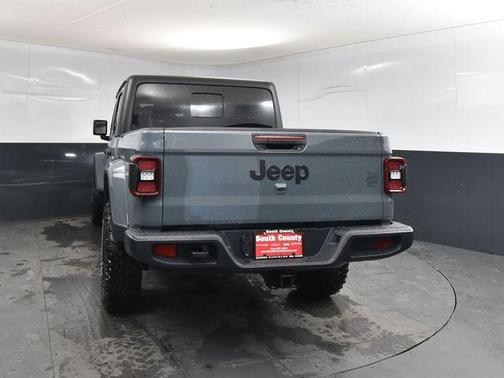 2026 Jeep Gladiator Willys 4x4