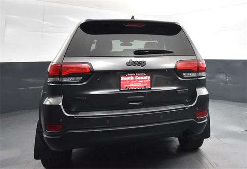 2020 Jeep Grand Cherokee Laredo