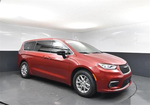 2026 Chrysler Pacifica L