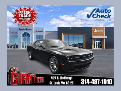 2021 Dodge Challenger SXT