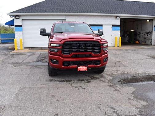 Molten Red Pearlcoat 2026 RAM 2500 Big Horn Crew Cab 4x4 6'4' Box