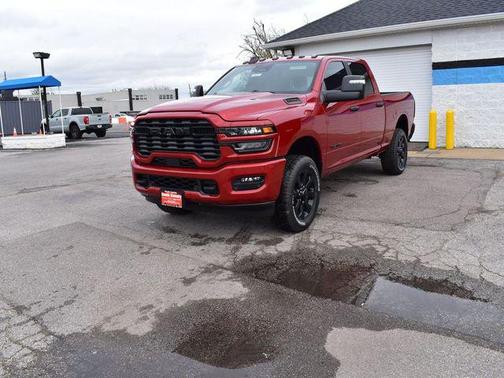 Molten Red Pearlcoat 2026 RAM 2500 Big Horn Crew Cab 4x4 6'4' Box