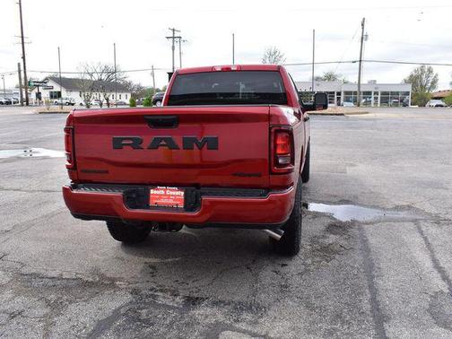 Molten Red Pearlcoat 2026 RAM 2500 Big Horn Crew Cab 4x4 6'4' Box