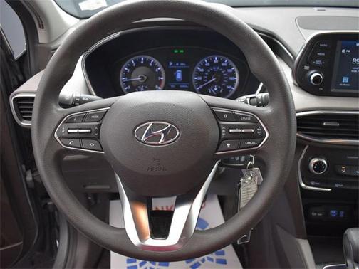 2019 Hyundai SANTA FE SE 2.4