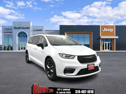 2026 Chrysler Pacifica Limited