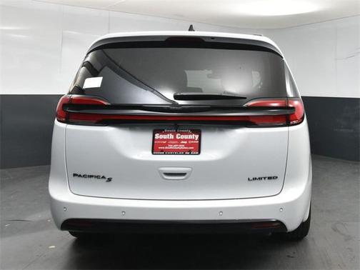 2026 Chrysler Pacifica Limited