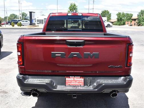 2026 RAM 1500 Warlock Crew Cab 4x4 5'7' Box