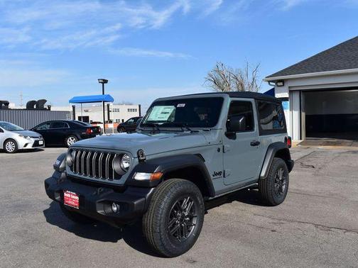 Anvil Clearcoat 2026 Jeep Wrangler Sport