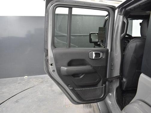 2023 Jeep Wrangler 4-Door Sahara 4x4