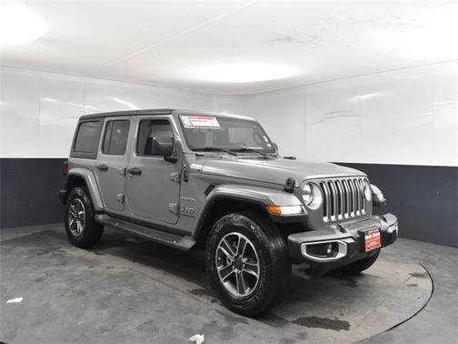 2023 Jeep Wrangler 4-Door Sahara 4x4
