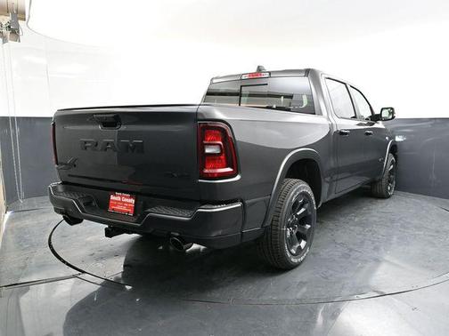 Granite Crystal Metallic Clearcoat 2026 RAM 1500 Big Horn/Lone Star