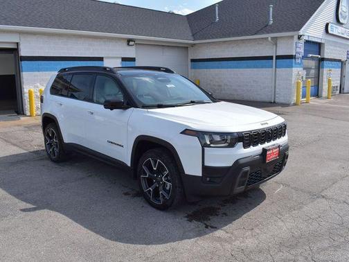 Bright White Clearcoat 2026 Jeep Cherokee Overland