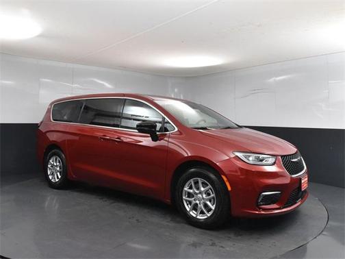 2026 Chrysler Pacifica L