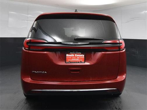 2026 Chrysler Pacifica L
