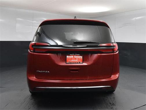 2026 Chrysler Pacifica L