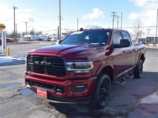 2022 RAM 2500 Laramie Crew Cab 4x4 6'4' Box