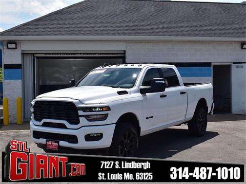 2025 RAM 2500 Big Horn Crew Cab 4x4 6'4' Box