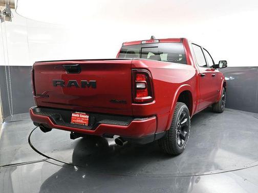 Molten Red Pearlcoat 2026 RAM 1500 Big Horn/Lone Star