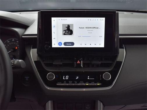 2024 Toyota Corolla Hybrid SE