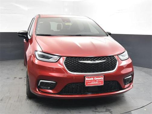 2025 Chrysler Pacifica Hybrid Select