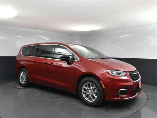 2026 Chrysler Pacifica L