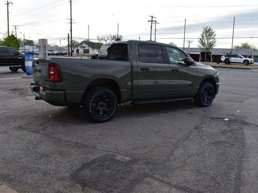 2026 RAM 1500 Express