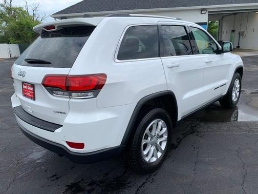 Photo 5 of 35 of 2021 Jeep Grand Cherokee Laredo
