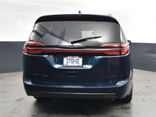 2025 Chrysler Pacifica Limited