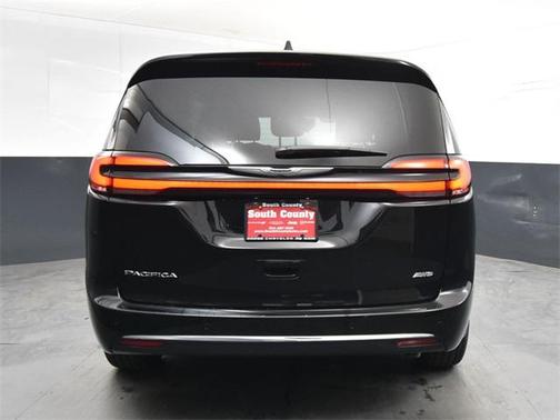 2025 Chrysler Pacifica L