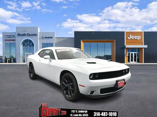 2023 Dodge Challenger SXT