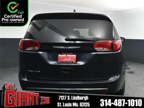 2020 Chrysler Pacifica Touring