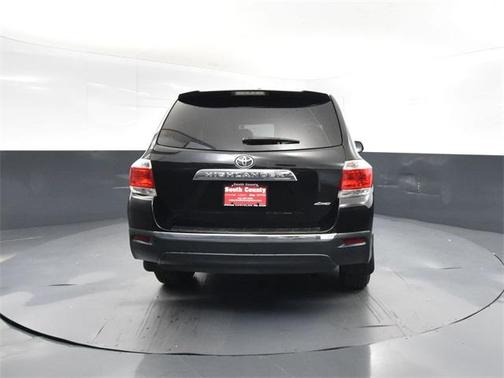2012 Toyota Highlander SE