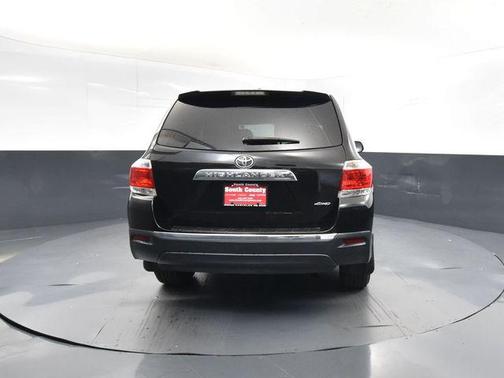 2012 Toyota Highlander SE