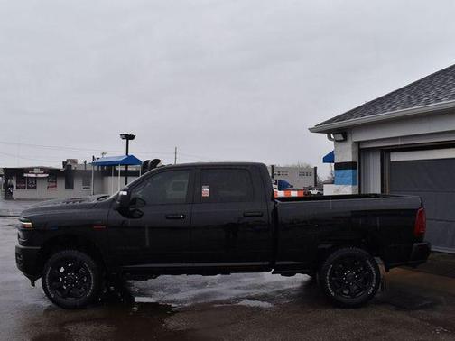 2026 RAM 2500 Laramie Crew Cab 4x4 6'4' Box