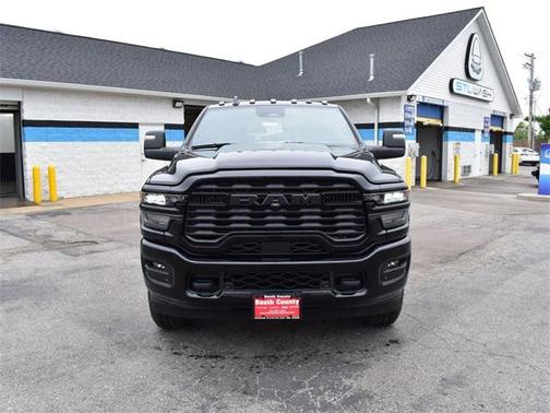 2025 RAM 2500 Big Horn Crew Cab 4x4 6'4' Box