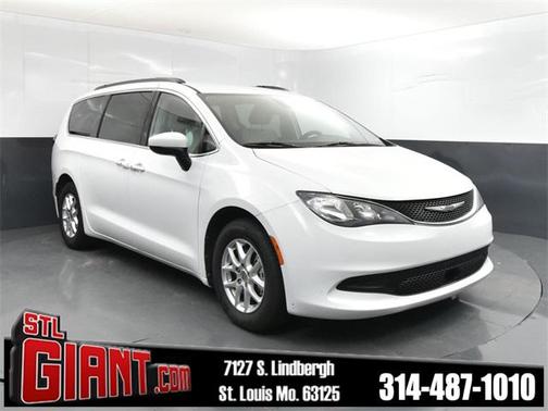 2021 Chrysler Voyager LXI
